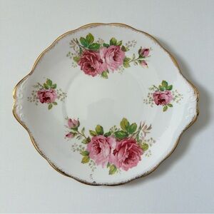Vintage Royal Albert Plate - American Beauty